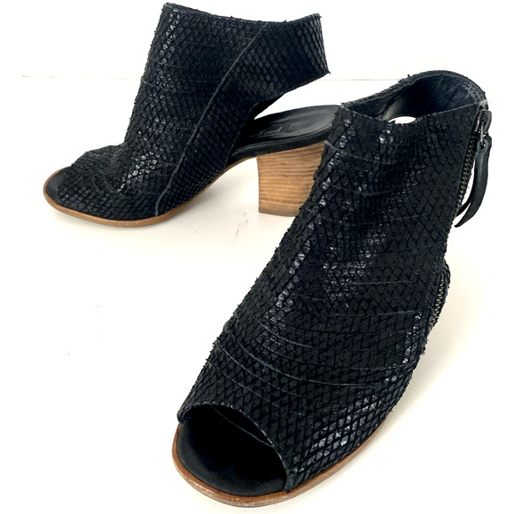 Paul Green Cayenne Peep Bootie Boot Textured Black Leather Snake 5 UK 7.5 US - Picture 6 of 9